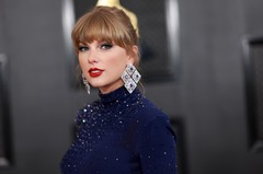 「今年の人」にテイラー・スウィフト、「世界に勇気与えた」　米誌タイム