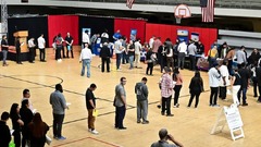 １１月の米雇用統計、就業者１９万９０００人増　スト合意など背景に堅調な伸び