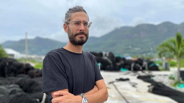 廃漁網をリサイクルする「循環型」ベンチャー企業を立ち上げたカイル・ドブテ氏/Paul Glader/CNN