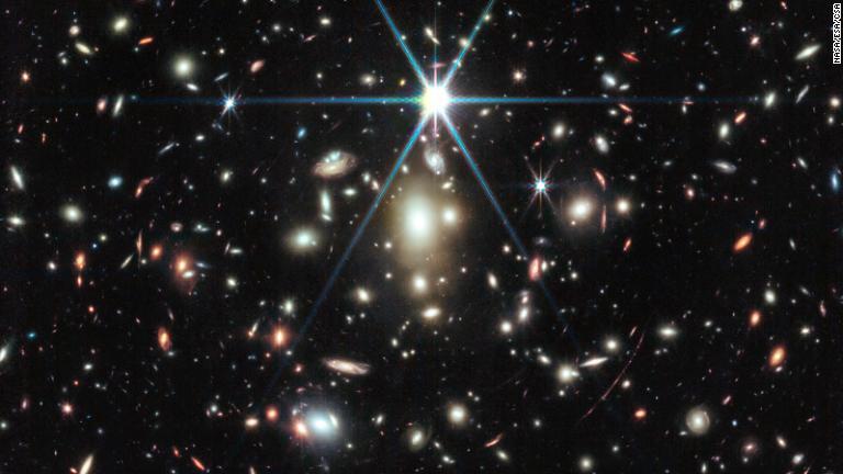 これまで発見された中で最も遠い恒星「エアレンデル」/NASA/ESA/CSA