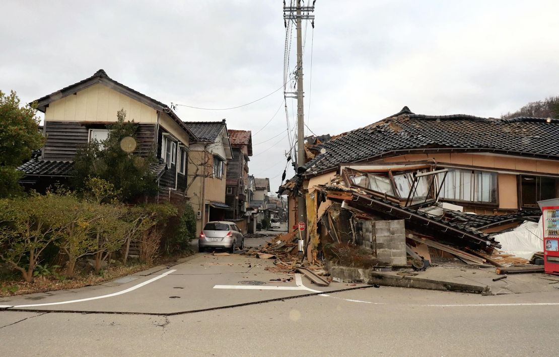 輪島市で建物倒壊の被害＝１日/Yusuke FukuharaThe Yomiuri Shimbun/Reuters