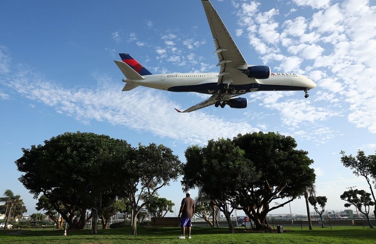 デルタ航空は北米で高い評価を獲得した/Mario Tama/Getty Images