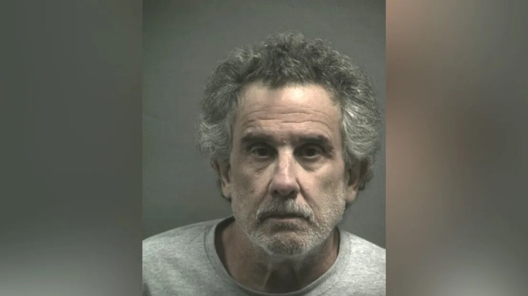 キース・エドワード・ファジアーナ容疑者が身柄登録された際の写真/Randall County Sheriff's Office