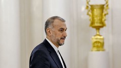 イラン外相、フーシへの攻撃めぐり米英に警告