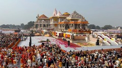 モディ氏、「聖なるインド」を歓迎　総選挙控えヒンドゥー教寺院の開設式