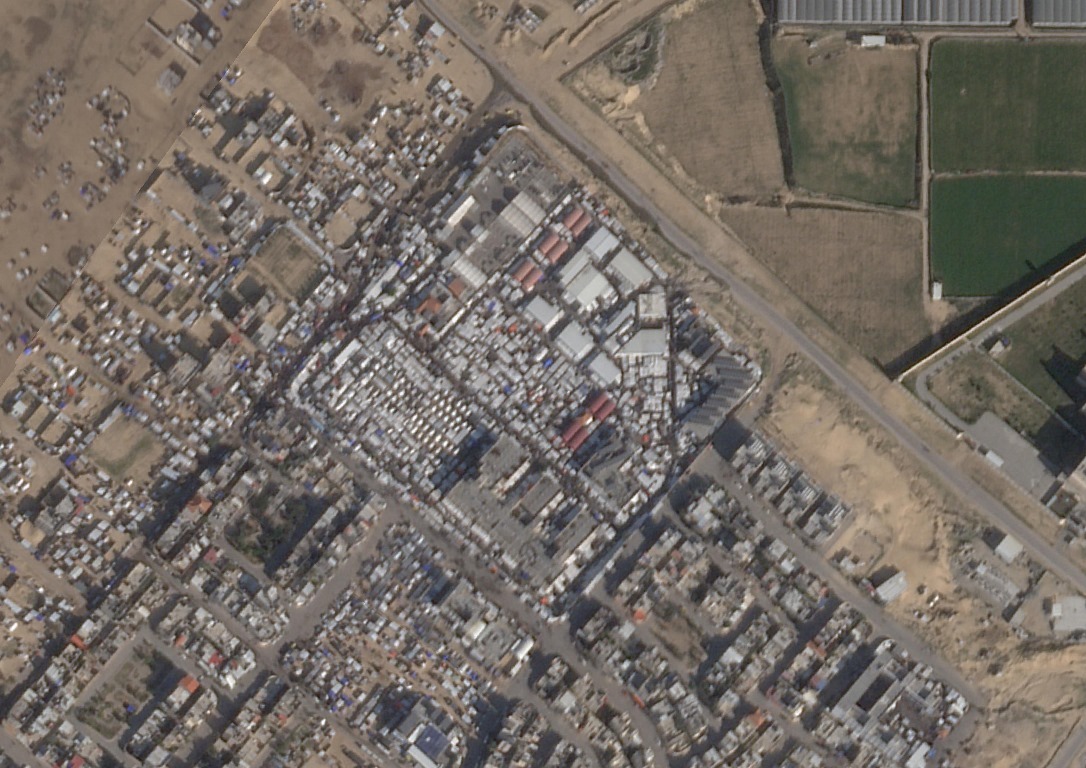 ハンユニスのテント群を捉えた1月19日の衛星画像/PlanetLabs