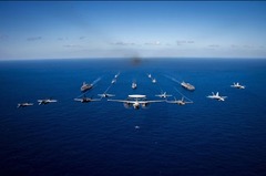 米空母、台湾東沖で日米共同訓練を主導　中東とアジアの両立誇示