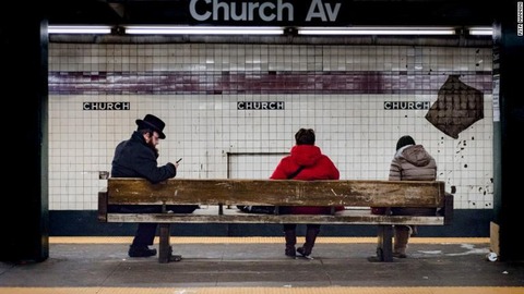 ＮＹ地下鉄全路線の始発駅と終着駅、写真家が１０年がかりで撮影