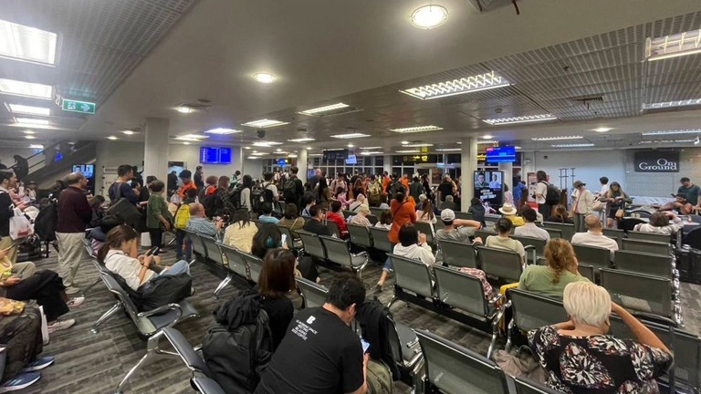乗客２２９５人に影響を与えた/Chiang Mai International Airport
