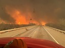 猛威続く山火事、米テキサス州史上最悪に　２人死亡