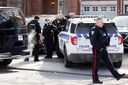 家の中で襲われ親子など６人死亡、２カ月の乳児も犠牲に　カナダ