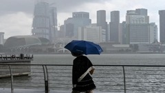 雨で予定狂った宿泊客に１泊分を無料提供、シンガポールのホテル