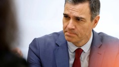 スペイン首相、公務取りやめ　妻の汚職調査めぐり