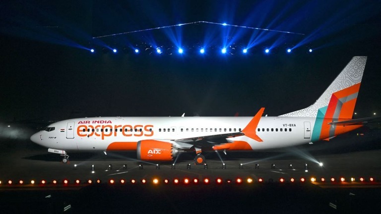 エア・インディア・エクスプレスのボーイング７３７ＭＡＸ＝２０２３年１０月、インド・ムンバイ/Indranil Mukherjee/AFP/Getty Images