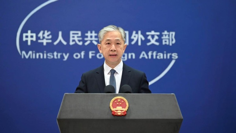 中国外務省の汪文斌報道官/Johannes Neudecker/picture-alliance/dpa/AP