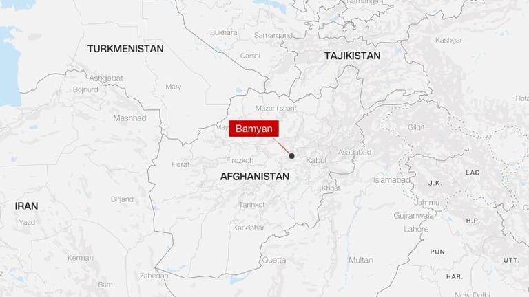 アフガニスタン中部で１７日に銃撃があり、スペイン人３人を含む４人が殺害された