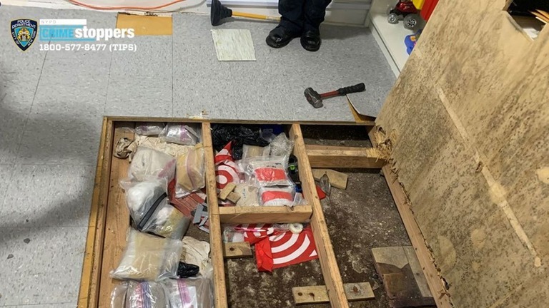米ニューヨーク市ブロンクス地区の保育所で昨年発見された薬物/From NYPD News/X
