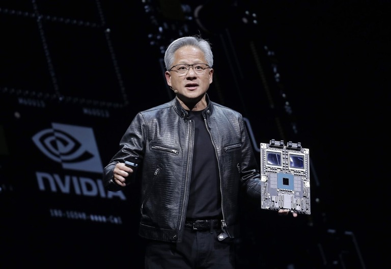 米半導体大手エヌビディアのジェンスン・フアン最高経営責任者（ＣＥＯ）＝２日、台湾・台北/Chiang Ying-ying/AP
