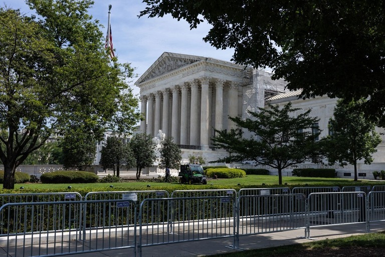 米アイダホ州の州法を巡る訴訟で最高裁が緊急時の中絶を認めるべきとする判断を下した
/Anna Rose Layden/Getty Images