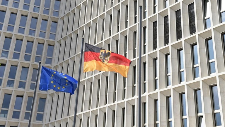 ドイツ内務省が市民権取得の新たな要件を導入した。その中には「イスラエルが存在する権利」の容認も含まれる/Rainer Jensen/AFP/Getty Images