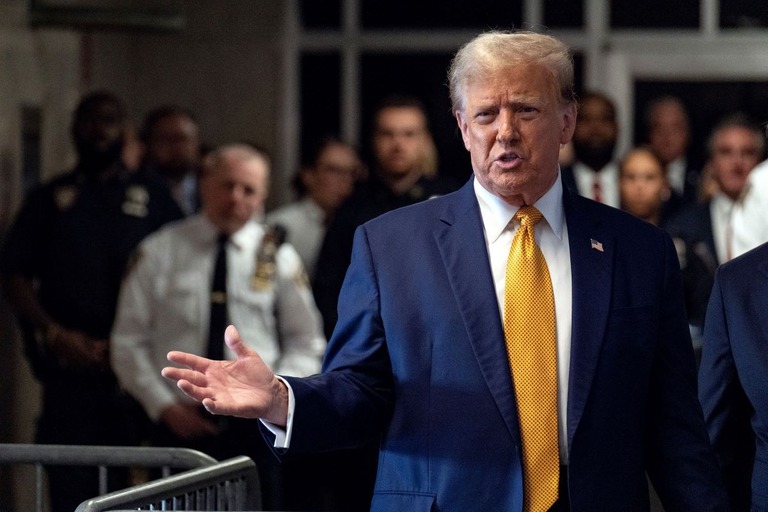 トランプ氏の口止め料裁判の量刑言い渡しが９月に延期された/Craig Ruttle/Pool/AFP/Getty Images via CNN Newsource