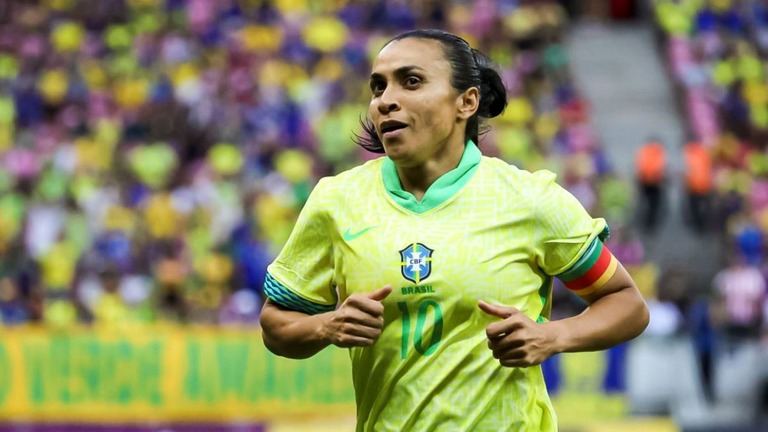 サッカーブラジル代表のスター選手マルタ/Chico Peixoto/Eurasia Sport Images/Getty Images