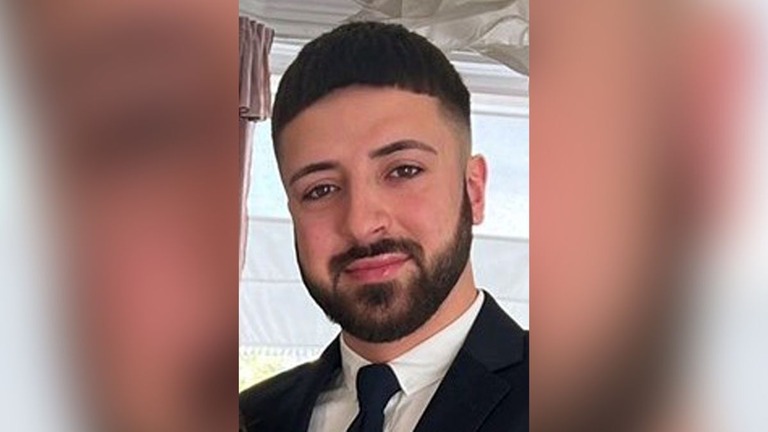 ＢＢＣ職員の家族３人を洋弓銃で殺害したとして逮捕されたカイル・クリフォード容疑者/Hertfordshire Police/PA