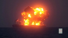 紅海でフーシ派がギリシャ船籍タンカーを攻撃、原油流出の可能性　米国防総省