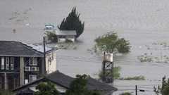 台風１０号が九州に上陸、３７０万人に避難指示
