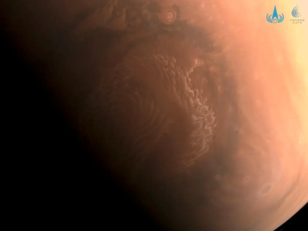「天問1号」のミッションで撮影された火星表面の高解像度の写真=2021年/CNSA/AP