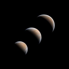 この英国人写真家は「惑星、彗星、小惑星」部門でも、金星の満ち欠けを捉えた写真で賞に輝いた