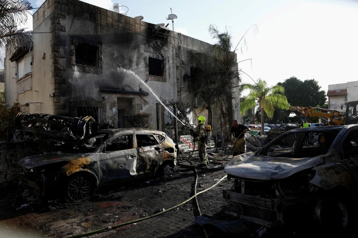 レバノンの攻撃により損傷したイスラエルの住宅=22日/Shir Torem/Reuters