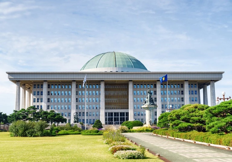 韓国の国会議事堂/efired/iStockphoto/Getty Images