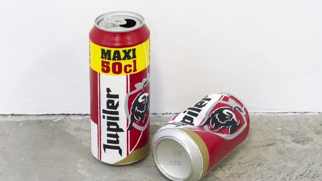 ビール缶そっくりのアート作品、作業員が誤って廃棄