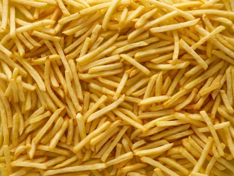 米国人のファストフード離れがフライドポテトの供給業者にも悪影響を及ぼしている/Science Photo Library RF/Getty Images via CNN Newsource