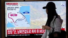 北朝鮮、韓国への主要道路２本を爆破