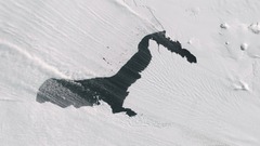 南極の氷河から煙？、宇宙から珍しい光景撮影　ＮＡＳＡ人工衛星