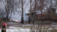 リトアニアで貨物機が墜落　１人死亡、３人負傷　住宅地に突っ込む
