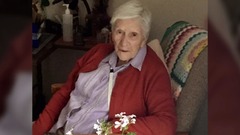 ９５歳にテーザー銃使用の警官、過失致死で有罪　豪