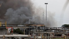ガス精製所で爆発、２人死亡　４人行方不明　イタリア