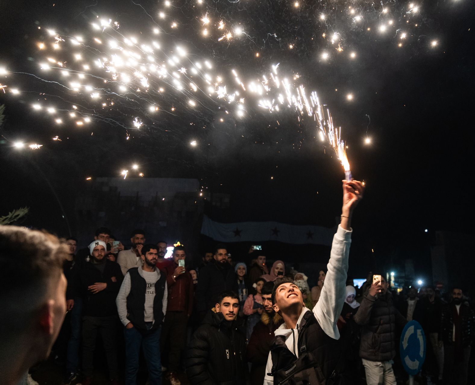 新年を祝うシリア国民＝ダマスカス/Emin Sansar/Anadolu/Getty Images