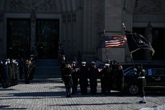 歴代大統領ら参列し、カーター氏に別れ　ワシントンで国葬