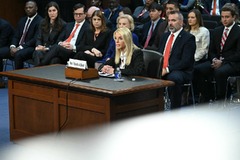 トランプ次期米政権の閣僚人事、審議続く　司法長官候補らが政局の排除を約束