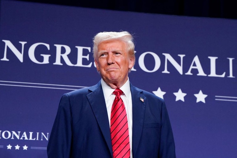 下院共和党議員の夕食会に参加したトランプ大統領＝２７日/Elizabeth Frantz/Reuters