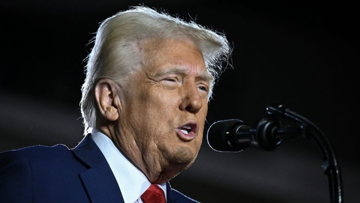 トランプ米大統領=25日、米ネバダ州ラスベガス/Mandel Ngan/AFP/Getty Images