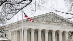 米最高裁、対外援助凍結の解除求めた地裁命令を一時差し止め