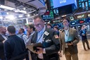 ＮＹダウが６５０ドル安、トランプ氏の関税政策受け　カナダとメキシコに対し４日発動