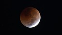 ３月の皆既月食、満月が赤く染まる「ブラッドムーン」に