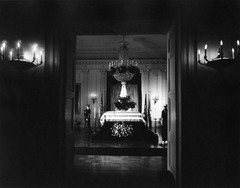 トランプ氏、ＪＦＫ暗殺関連文書を１８日公開へ　「一切黒塗りせず」