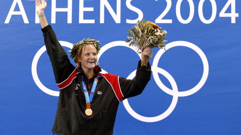選手時代のコベントリー氏は五輪で7個のメダルを獲得した/Tim Clary/AFP/Getty Images